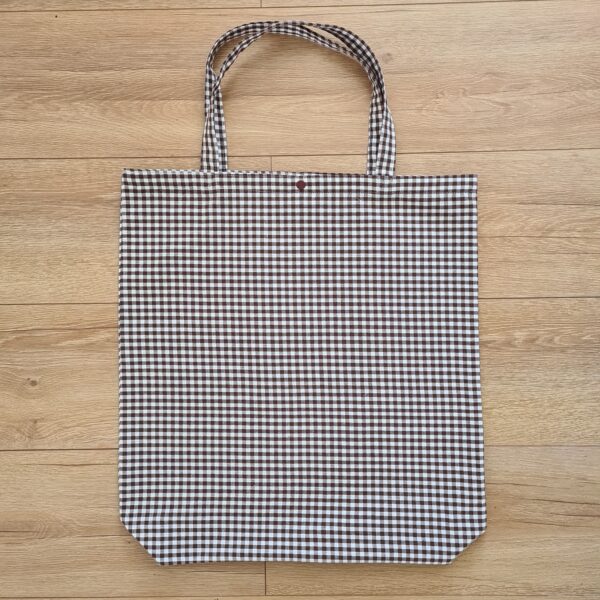 Riidest kott 50x47 cm, põhi 10 cm, truki kinnitusega, Pruun ruudud
